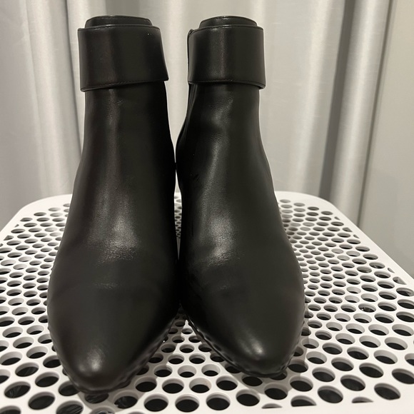 Givenchy boots 37.5 - Picture 5 of 7